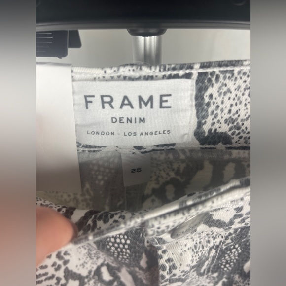 FRAME Snake Skin Denim Pant Size 25 (US-0) NWT - Picture 7 of 14